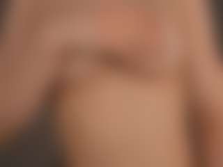 AdelleIbey's Live Sex Cam Show