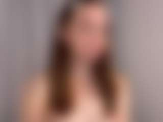 Live cam show with BloomyDew - Gray Eyes on livesuperchat.net