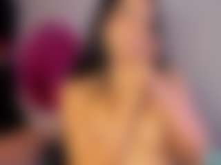 Live cam show with Caliope777 - Bedroom on Nude Live Now