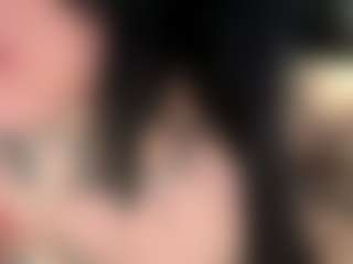Live cam show with DorothyGroat - Moaning on camwithhim.com