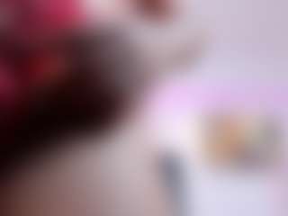 Live cam show with Lea-rousse - Facial on wildcum.com