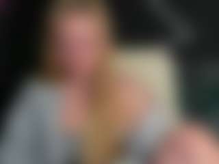 Live cam show with leaPickoff - Spankass on live18s.com