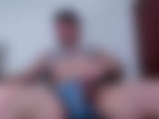 Live cam show with morbosoHOT37 - Muscular on Hubzter Live