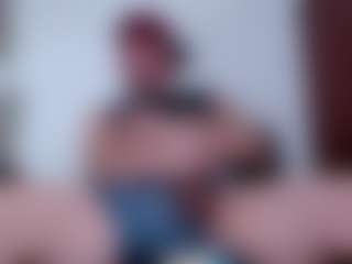 Live cam show with morbosoHOT37 - Tease on Camsoda