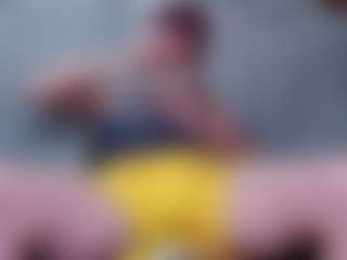 Live cam show with morbosoHOT37 - Tease on Camsoda