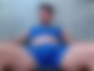 Live cam show with morbosoHOT37 - Blowjob on Mixed Magazine Live