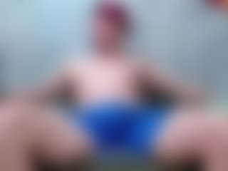 Live cam show with morbosoHOT37 - Facial on livesuperchat.net