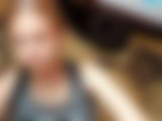 Live cam show with Kira - Sex on Camming Site