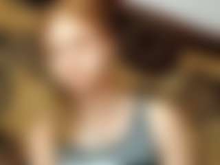 Kira's Live Sex Cam Show