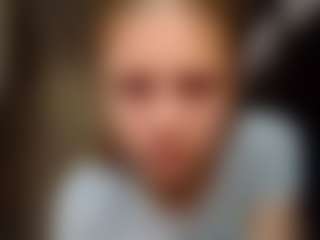 Kira's Live Sex Cam Show