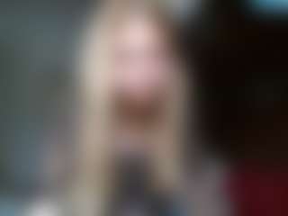 Kira's Live Sex Cam Show