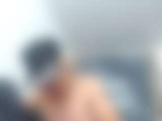 Live cam show with dannthestiff - Nipple Piercings on CSO-WL
