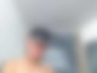 Live cam show with dannthestiff - Tease on sexylive.show