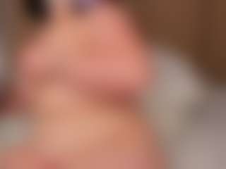 Live cam show with Gentle-Sine - Show on crypto-cams