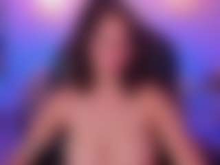 Live cam show with sienna-luxor - Brown Hair Teen (18+) on Camsoda