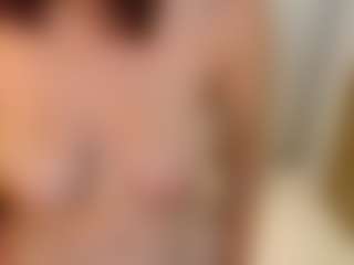 Live cam show with sienna-luxor - Cumshot on Camsoda
