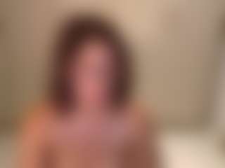 Live cam show with sienna-luxor - Cumshot on https://playwithruby.com