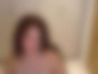 Live cam show with sienna-luxor - Cumshot on luckytryst.com