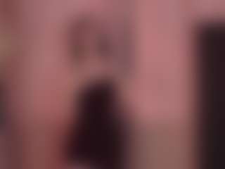 Live cam show with UmbraElyon - Green Eyes on Camsoda