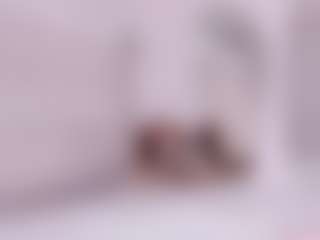 Live cam show with Amara-Rosseee - Body Massage on studioflirtlive.com