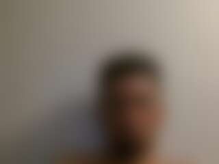 Brandom2's Live Sex Cam Show