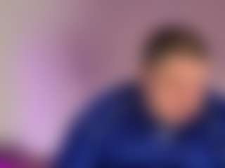 Live cam show with BigBossBaddyX - Brown Eyes on Camsoda