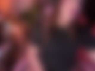 Live cam show with Ella-Thorne - No Smoking on CamClone