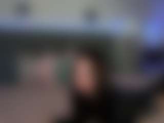 Kira-Moonnn's Live Sex Cam Show