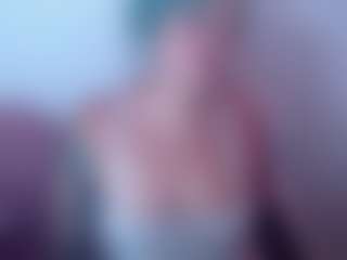 Live cam show with Yuno - Femdom on Camsoda