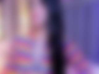 Live cam show with Luna Celeste - Thin on Camsoda