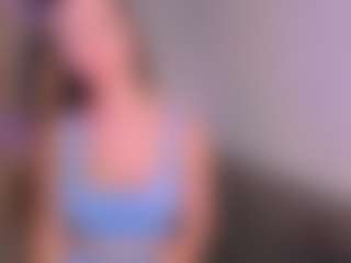 Live cam show with LyriaVespera - Camel Toe on Gym Cam Girls