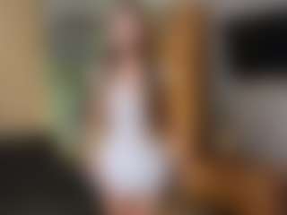 Live cam show with LyriaVespera - Upskirt on SquirtSoMuch