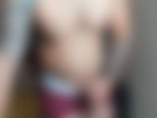 Live cam show with marllon123strong - Tease on Dolls Live