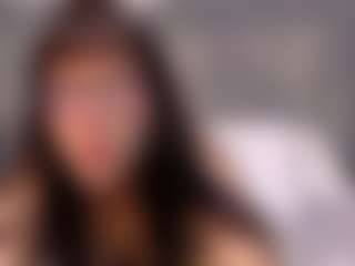 Live cam show with Mia Collins - Teen (18+) on Camsoda Late Night