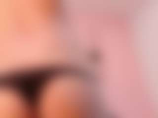 Live cam show with Mia Collins - Tittyfuck on Gym Cam Girls