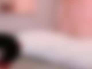 Mia Collins's Live Sex Cam Show