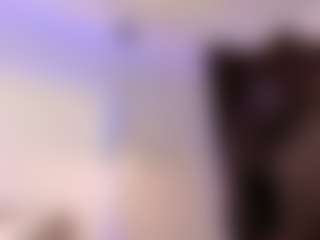 Mia Collins's Live Sex Cam Show