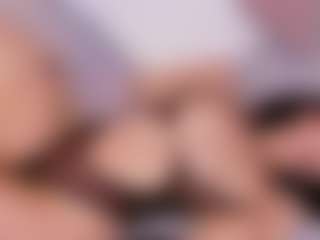 Mia Collins's Live Sex Cam Show