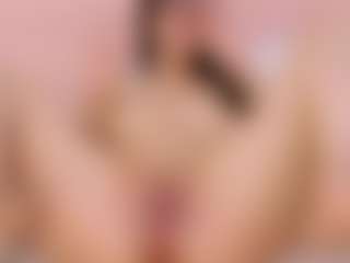 Live cam show with Mia Collins - Tittyfuck on Gym Cam Girls