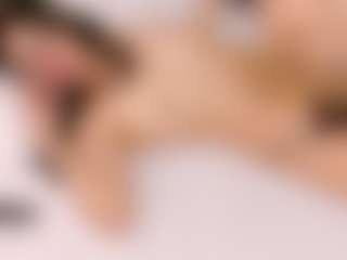 Mia Collins's Live Sex Cam Show