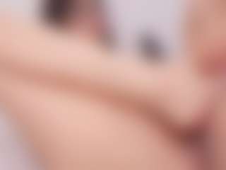 Mia Collins's Live Sex Cam Show