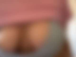 Live cam show with PeterGaeddert - Pegging on chickslive.net