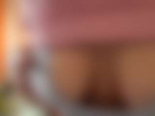 Live cam show with PeterGaeddert - Full Nudity on Instabang