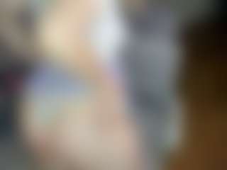 Live cam show with Stacey - Smoking on liverealitysex.com