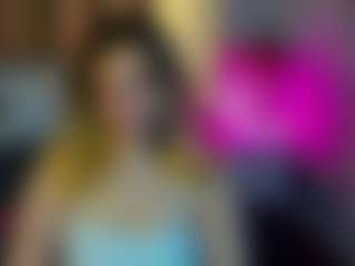 Live cam show with Stacey - Smoking on sexylive.show