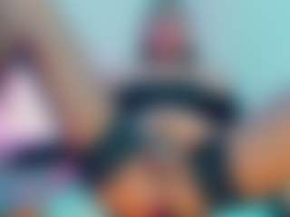 amanda-cax's Live Sex Cam Show