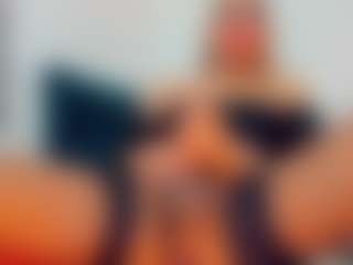 amanda-cax's Live Sex Cam Show