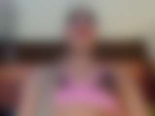 amanda-cax's Live Sex Cam Show