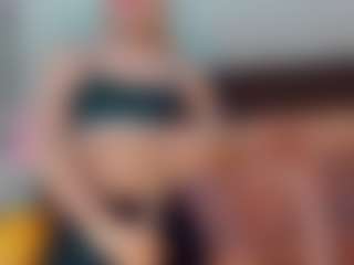 amanda-cax's Live Sex Cam Show