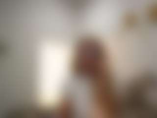 Show de cam en vivo con amorous-sunflower - Facial Piercings en Camsoda